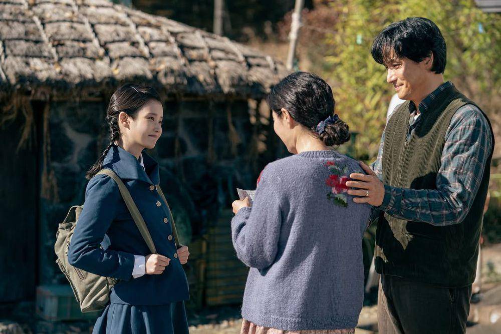 still cut drama Korea When Life Gives You Tangerines (instagram.com/netflixkr)