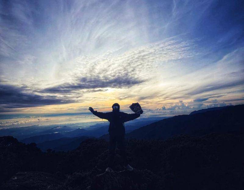 gambar pemandangan di Gunung Latimojong (instagram.com/takwa_0070)