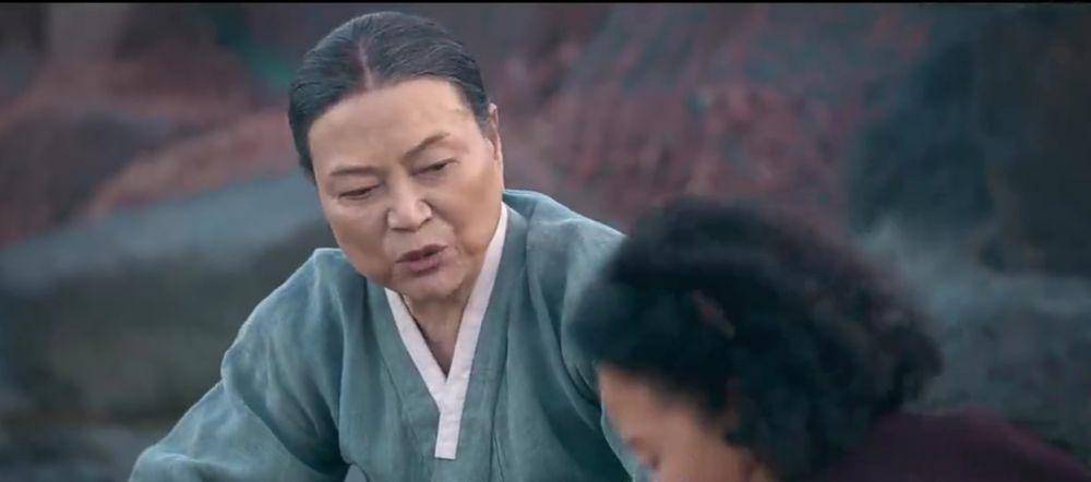 cuplikan drama When Life Gives You Tangerines (instagram.com/netflixkr)