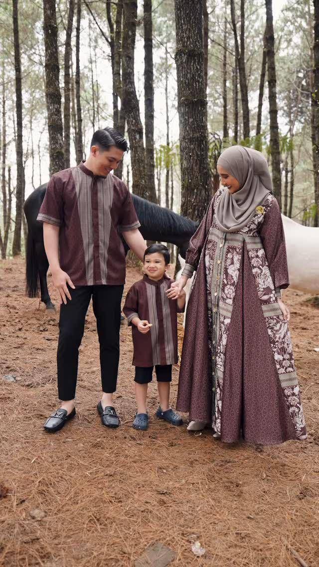 potret ide baju sarimbit couple ala Zaskia Sungkar dan Irwansyah (instagram.com/zaskiasungkarjakarta)
