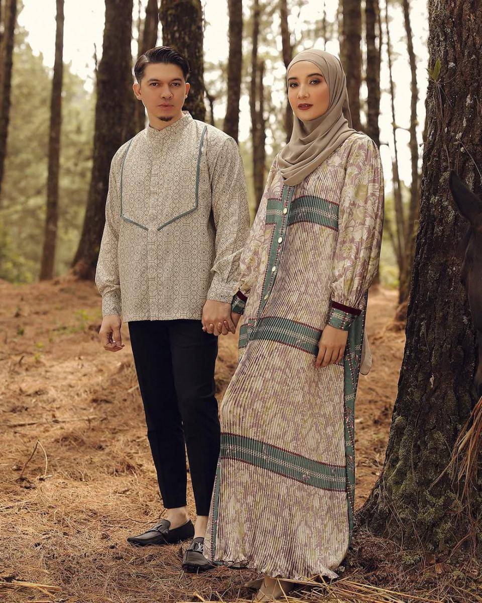 potret ide baju sarimbit couple ala Zaskia Sungkar dan Irwansyah (instagram.com/zaskiasungkarjakarta)