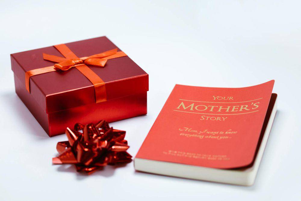 ilustrasi kado buku (pexels.com/RDNE Stock project)