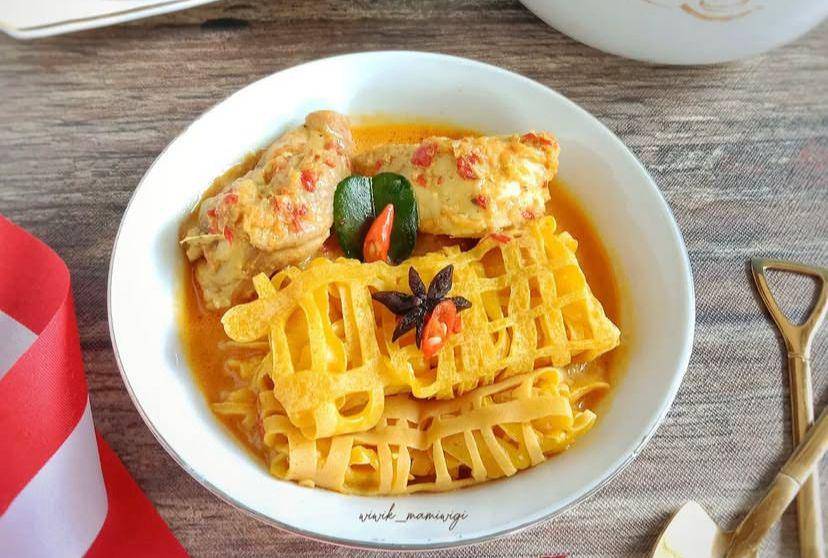 Ragit makanan khas Palembang dengan kuah kari (instagram @dapurmawigi)