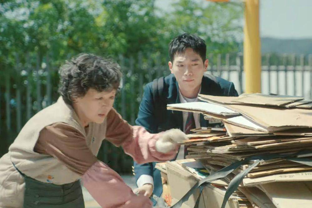 still cut Undercover High School (youtube.com/@mbc_drama)