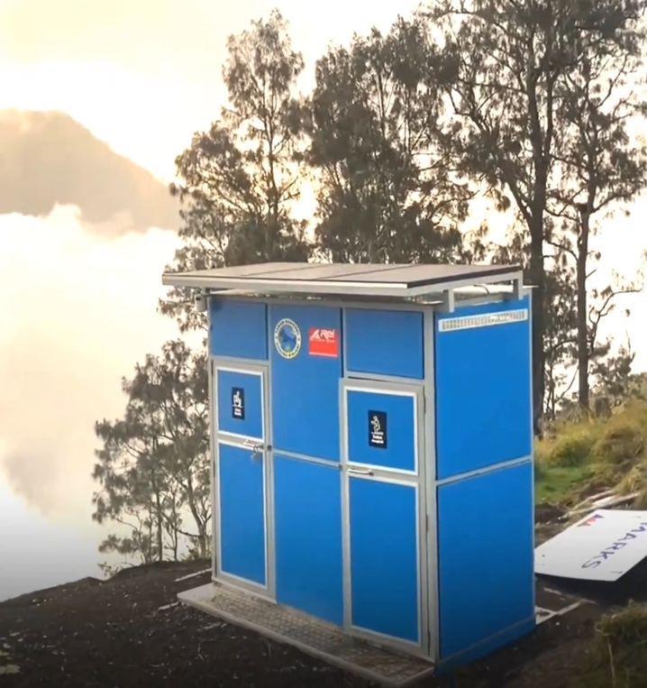 BTNGR Bangun Toilet di Atas Awan, Cegah 'Ranjau' di Gunung Rinjani