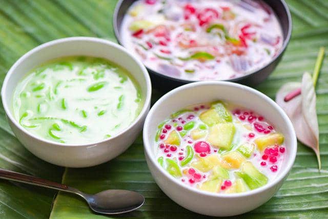 7 Resep Buko Simpel buat Takjil Buka Puasa, Segar dan Creamy | IDN Times