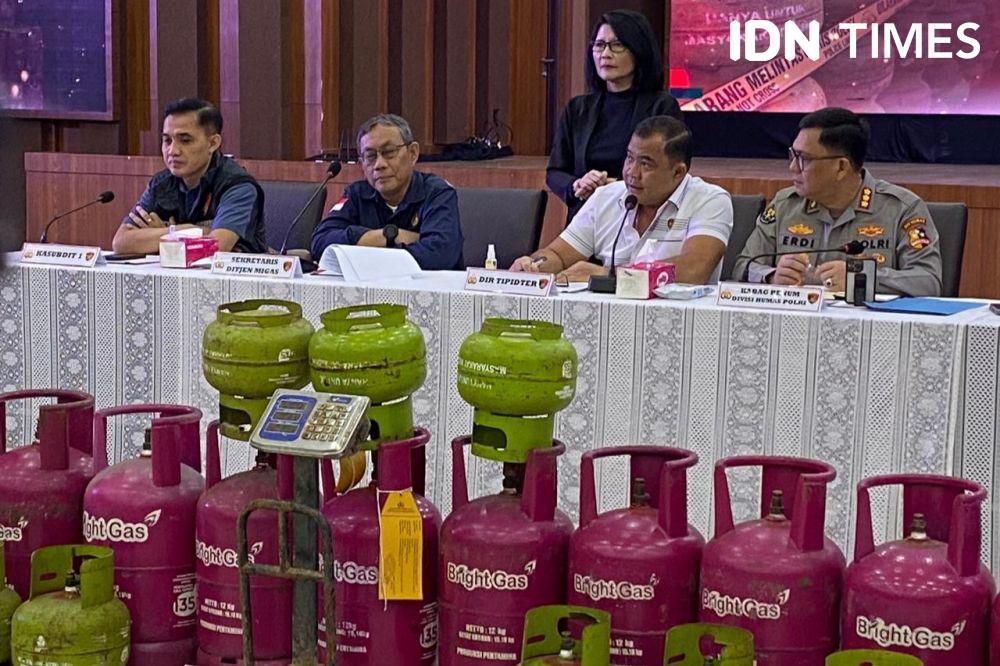 Bareskrim Ungkap Kasus Pengoplosan Gas LPG, Keuntungan Rp10 Miliar