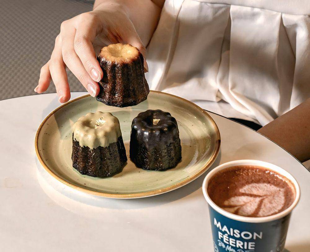 potret hidangan canelé di Maison Feerie (instagram.com/maisonfeerie)