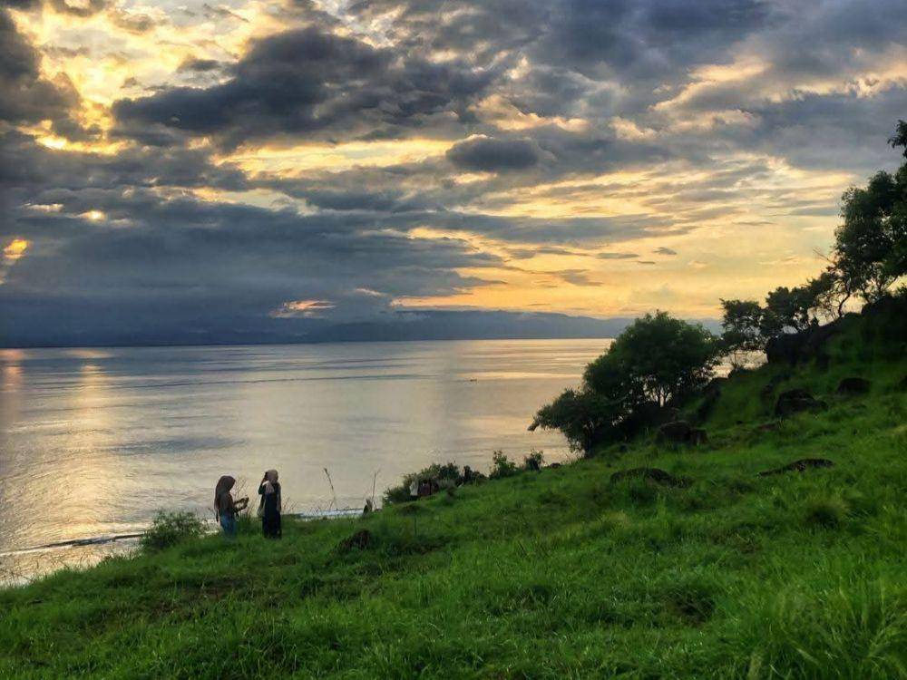 Objek wisata Bukit Kayangan Labuhan Lombok (Facebook Pesona Lombok)