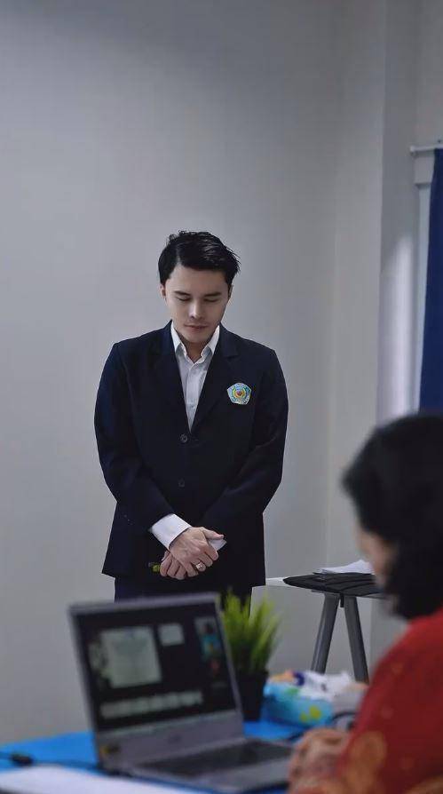 dr. Oky Pratama ujian tesis (Instagram.com/dr.okypratamaa)