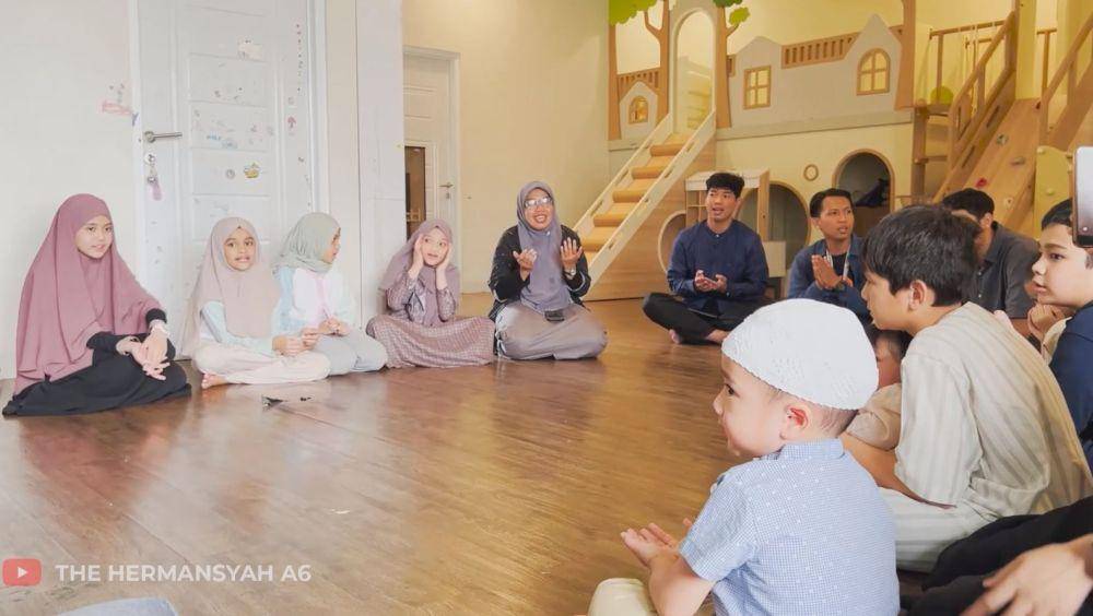 anak artis ikut pesantren kilat (YouTube.com/The Hermansyah A6)