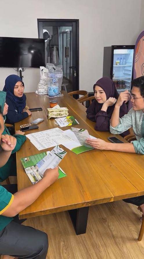 Tya Ariestya daftar haji (Instagram.com/tya_ariestya)