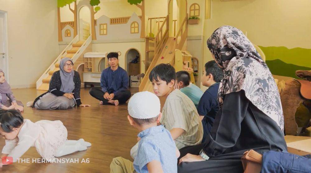 anak artis ikut pesantren kilat (YouTube.com/The Hermansyah A6)