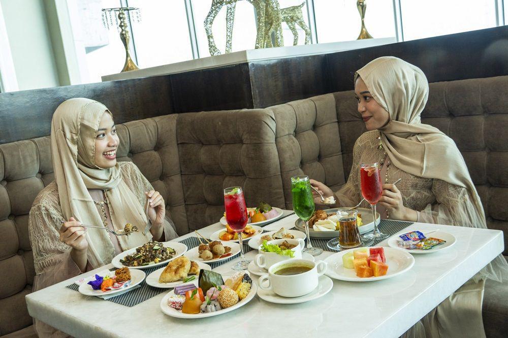 Berbuka dengan Suasana Pulang Kampung di Hotel Ciputra World Surabaya
