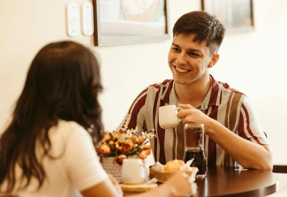 5 Cara Mengetahui Love Language Pasanganmu, Jangan Sampai Salah!