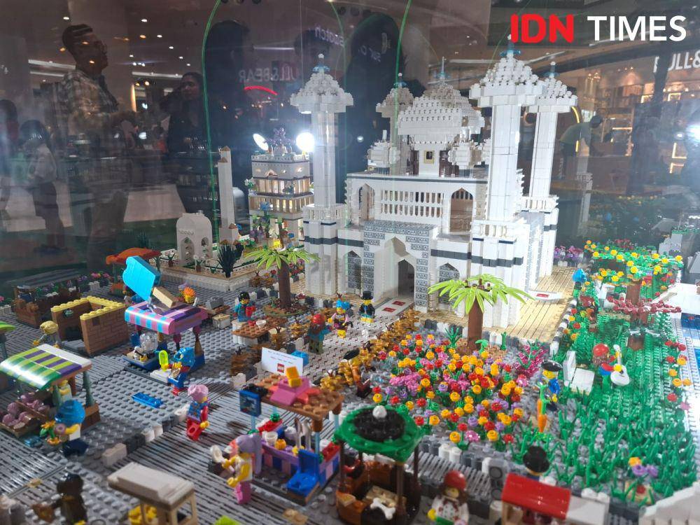 potret keseruan Main Bareng Bangun Silaturahmi bersama LEGO pada Rabu (12/3/2025). (IDN Times/Adyaning Raras)