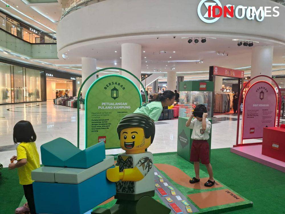 potret keseruan Main Bareng Bangun Silaturahmi bersama LEGO pada Rabu (12/3/2025). (IDN Times/Adyaning Raras)