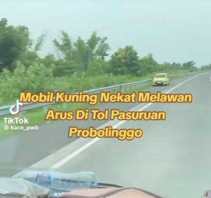 Viral Mobil Lawan Arah Saat Melintas di Tol Pasuruan-Probolinggo