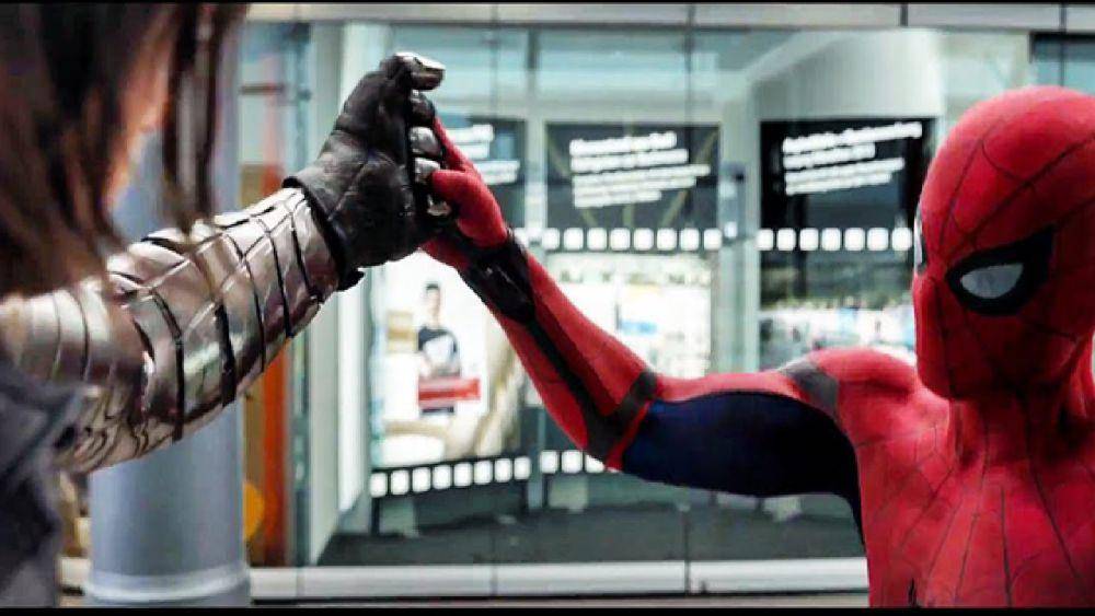 Bucky vs Spider-Man (dok. Marvel Studios/Captain America: Civil War)