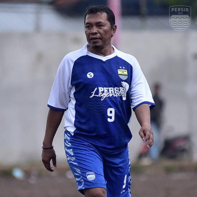 Pemain Legenda Persib Bandung Sutiono Lamso (instagram.com/persib)