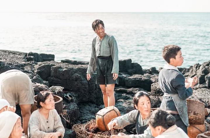 still cut drakor When Life Gives You Tangerines (instagram.com/netflixkr)