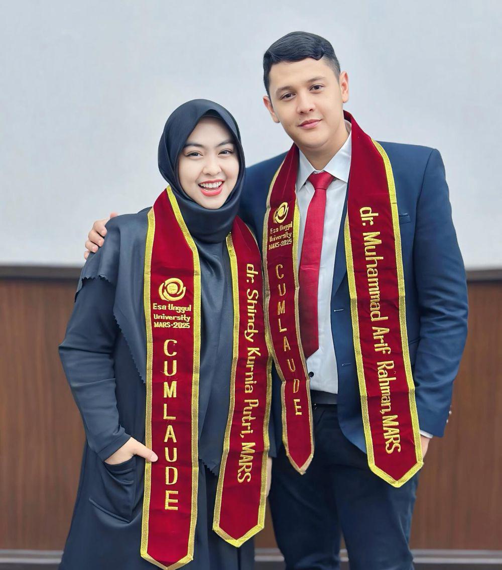 potret Shindy Putri lulus S2 (instagram.com/dr.shindyputri)