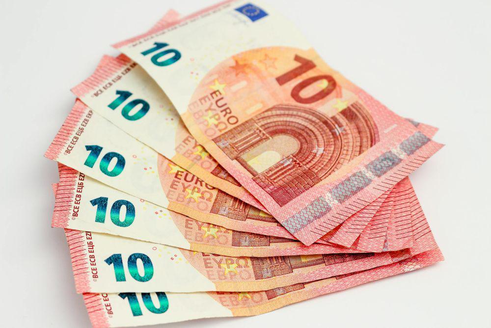 ilustrasi Euro (pexels.com/Dom J)