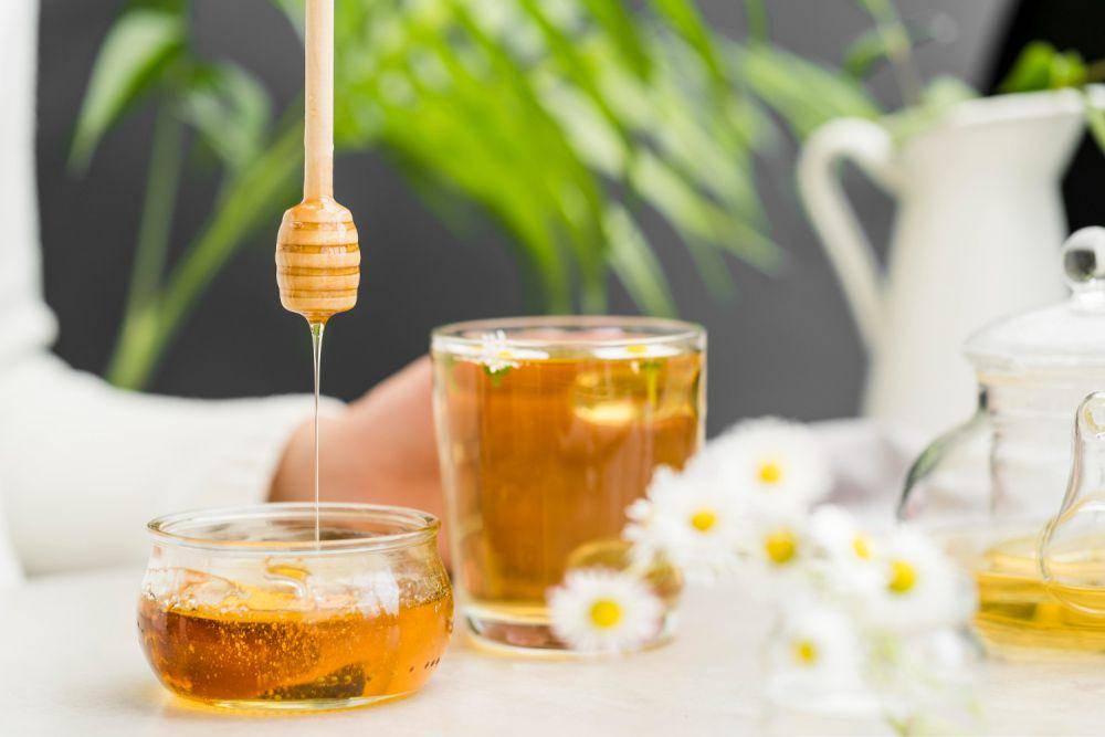 Ilustrasi minuman madu (freepik.com/freepik)