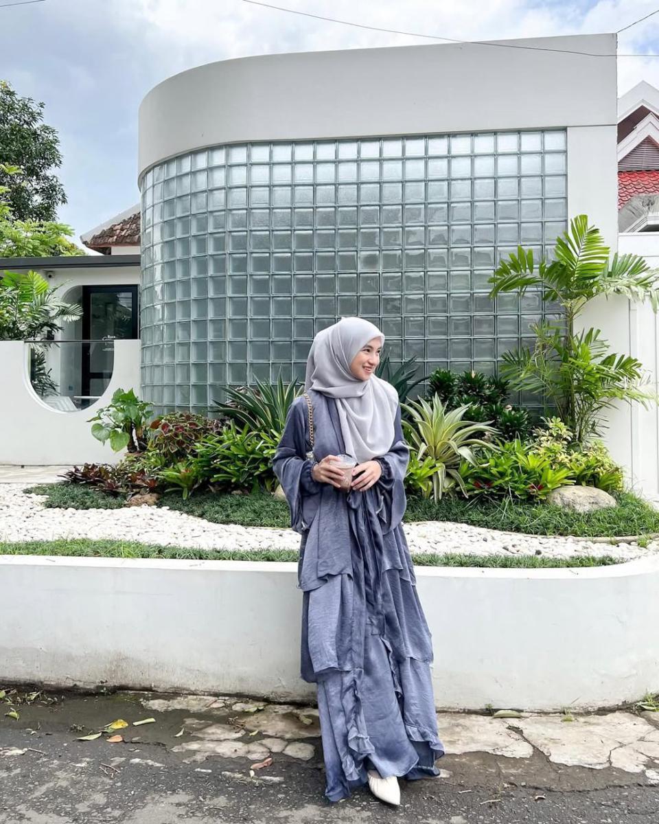 ide baju muslim untuk Lebaran ala Olivia Finda (instagram.com/oliviafindas)