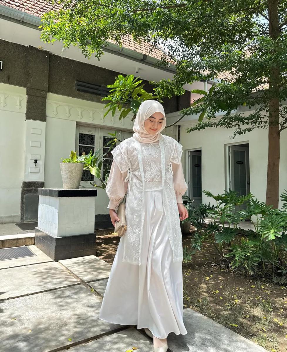 ide baju muslim untuk Lebaran ala Olivia Finda (instagram.com/oliviafindas)
