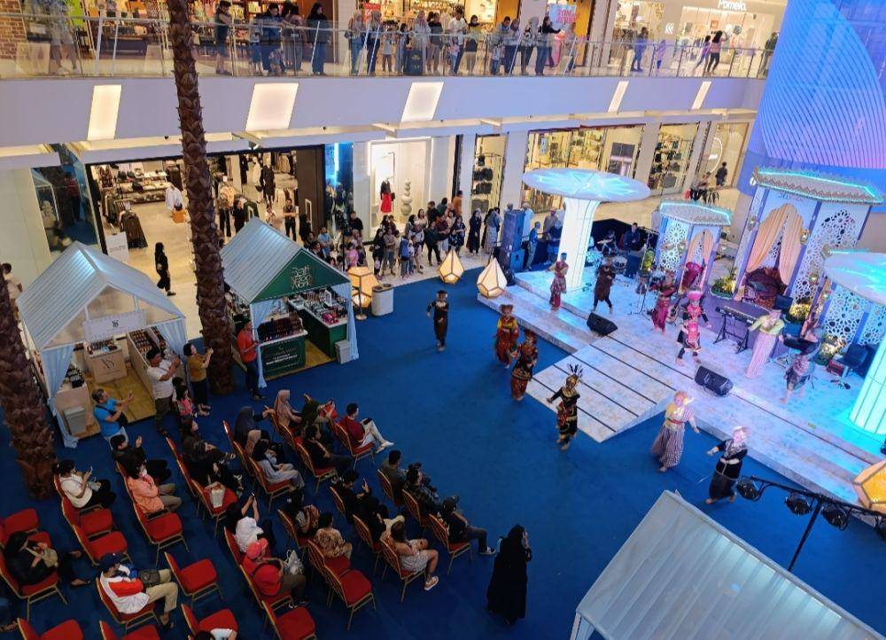 Suasana bangunan di Delipark Medan bertema Ramadan Odyssey (Dok. Istimewa)