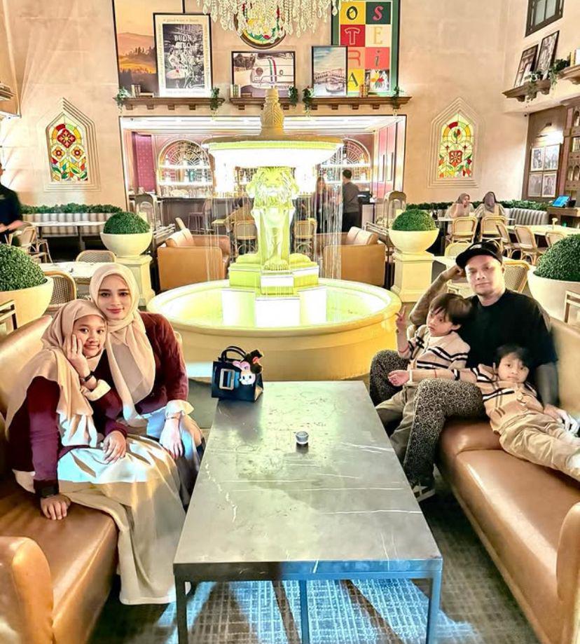 potret Inara Rusli dan Virgoun buka puasa bersama demi anak (Instagram.com/mommy_starla)