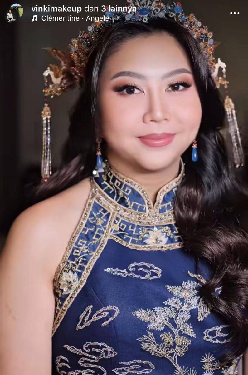 potret prosesi sangjit Cellos dan Natasha Putri (Instagram.com/vinkimakeup)
