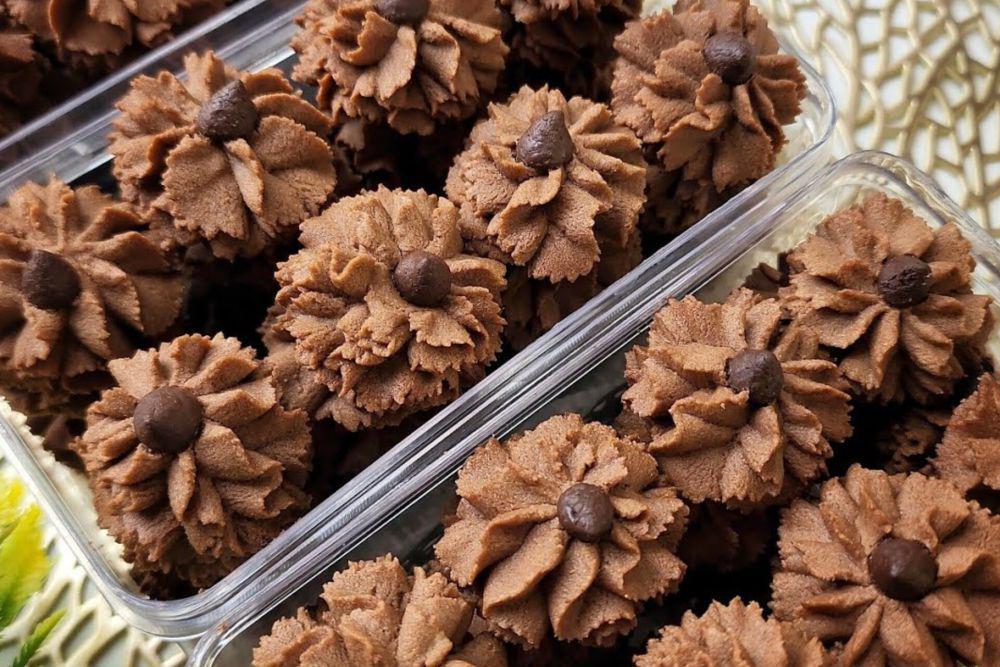 Resep Kue Semprit Cokelat yang Renyah, Pas buat Sajian Lebaran!