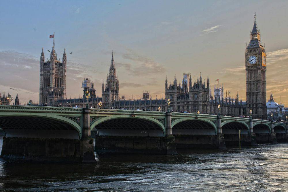 London (pexels.com/Pixabay)