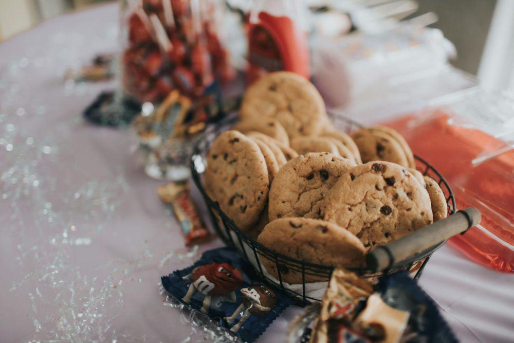 5 Teknik Memanggang Choco Chips Cookies Tidak Gosong dan Tetap Lembut