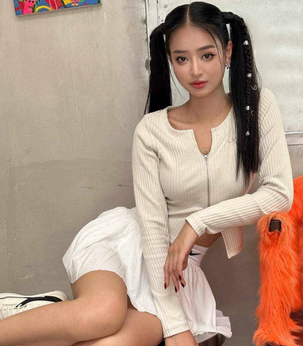 Bui Khanh Linh (instagram.com/buikhanhlinh02)