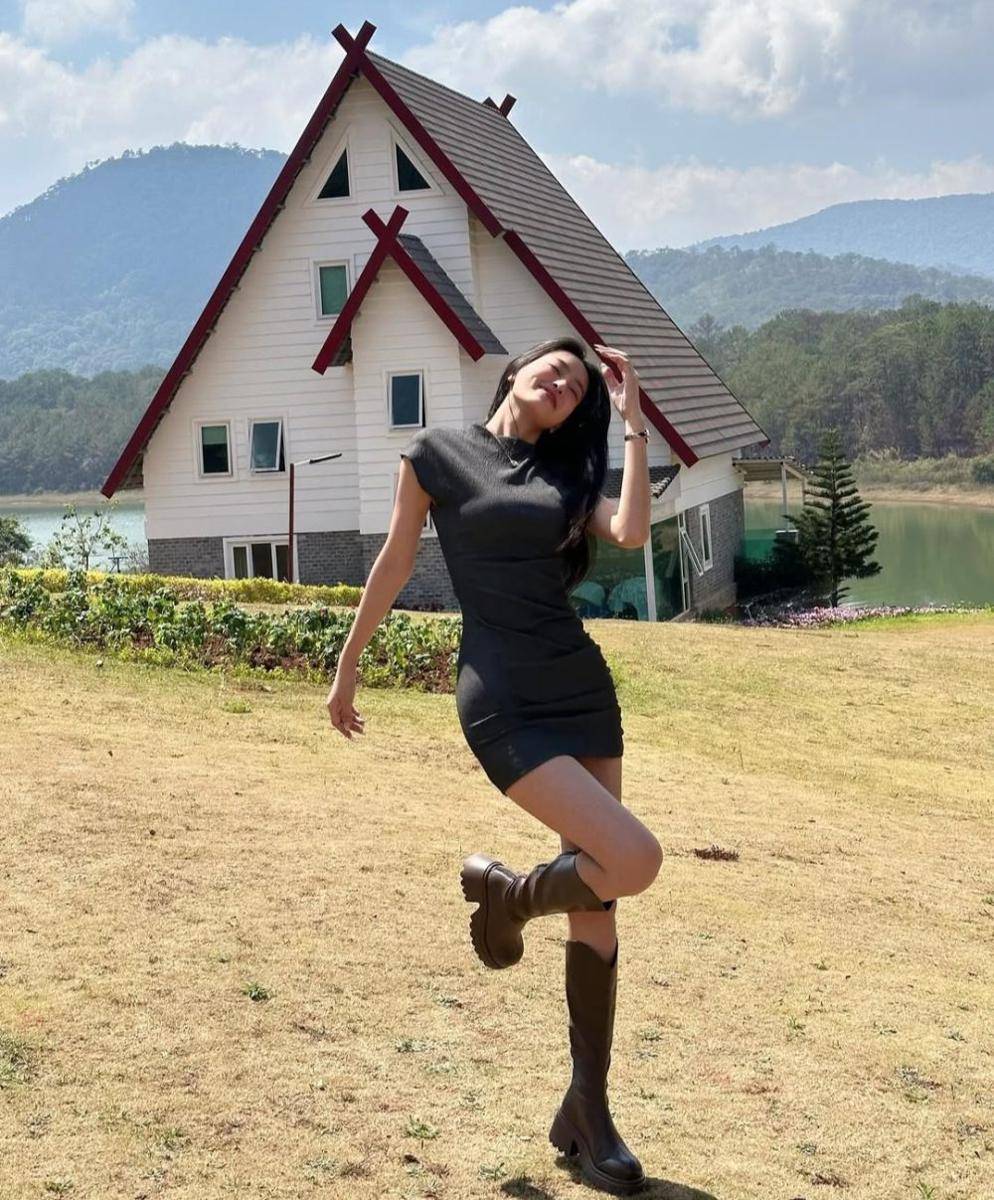 Bui Khanh Linh (instagram.com/buikhanhlinh02)