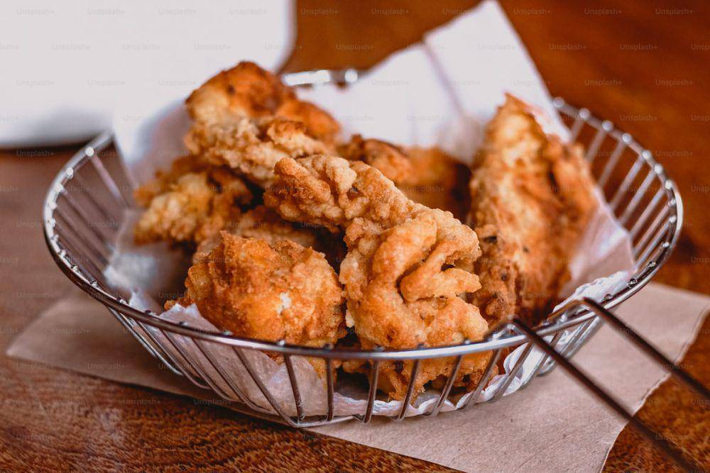 ilustrasi ayam goreng ebi (unsplash.com/JSB Co.)