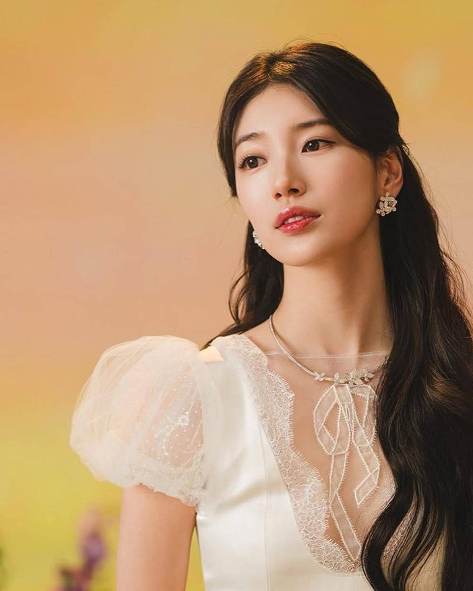potret Suzy (instagram.com/skuukzky)