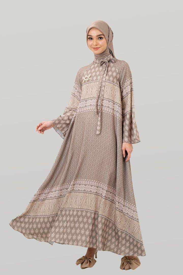 rekomendasi gamis silk untuk Lebaran 2025 (dok. Klamby)