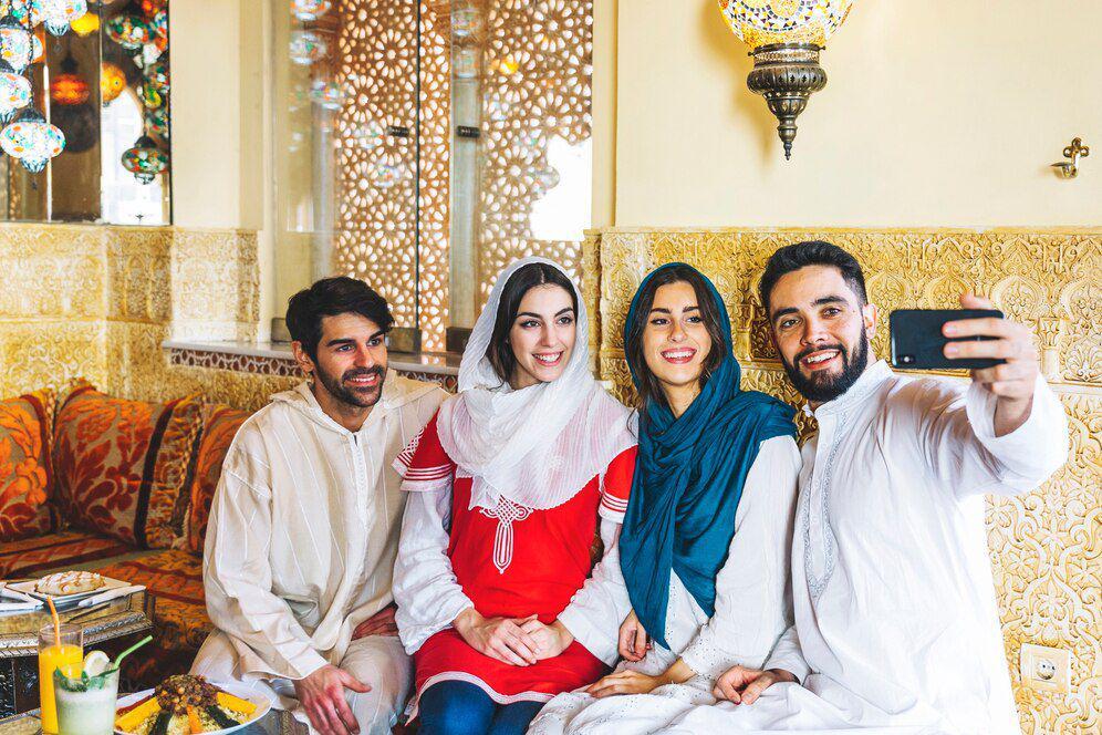 5 Tips Foto Lebaran Pakai HP yang Bikin Jepretan makin Estetis