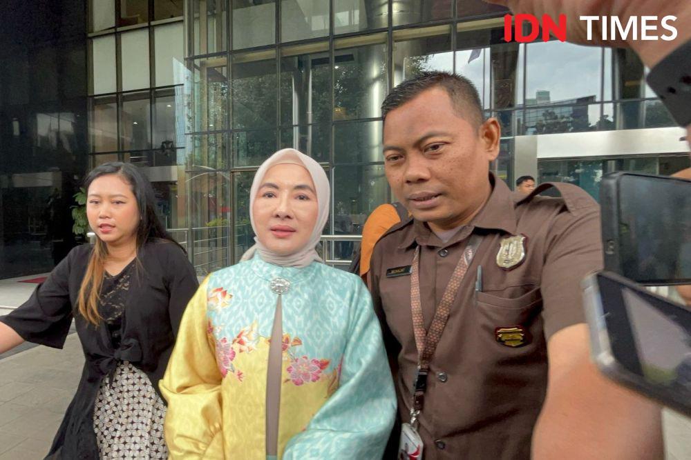 Eks Dirut Pertamina Nicke Widyawati Bungkam Usai Diperiksa KPK