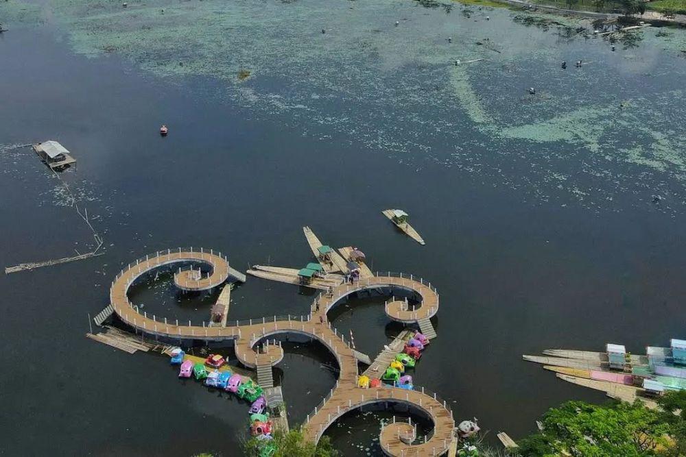 Pemandangan Situ Bagendit Dari Atas (instagram.com/situbagendit_official/)