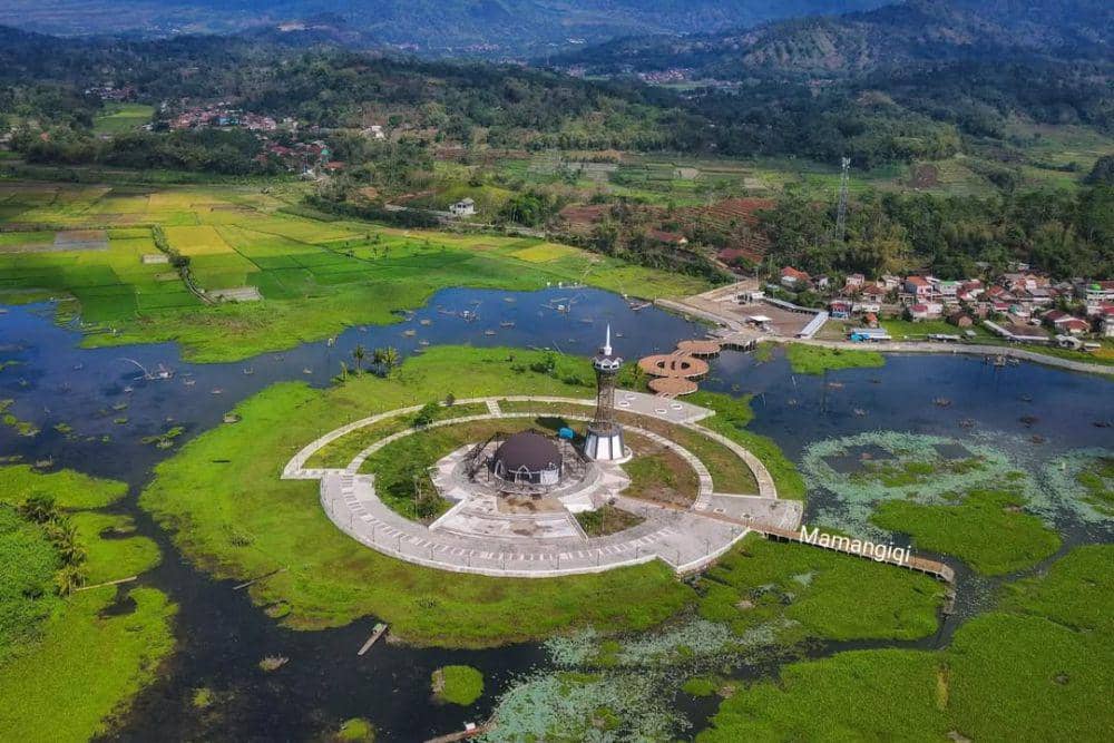 Pemandangan Situ Bagendit Dari Atas (instagram.com/situbagendit.garut/)