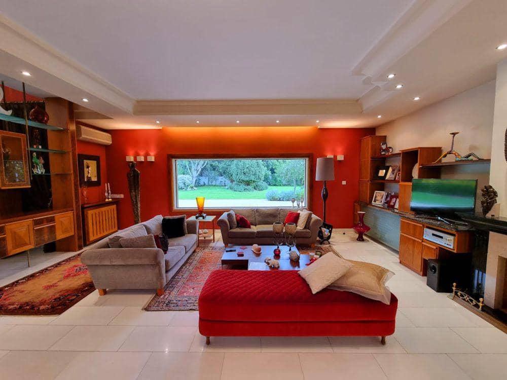 ilustrasi ruang keluarga di rumah (pexels.com/TONY BLACK)