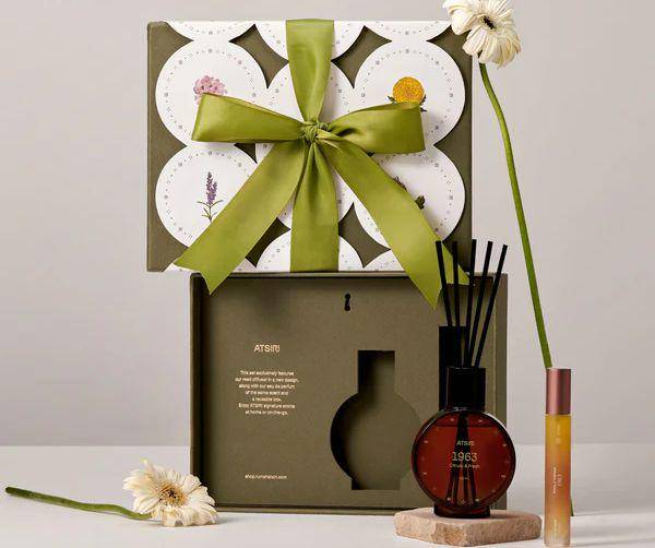 Aura Gift Set By Rumah Atsiri Indonesia (shop.rumahatsiri.com)