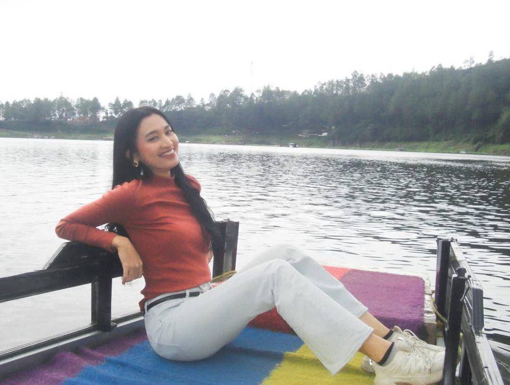 Potret Puteri Indonesia Jawa Tengah 2 2025, Syaloomitha Meirika (instagram.com/meirikamaranatha)