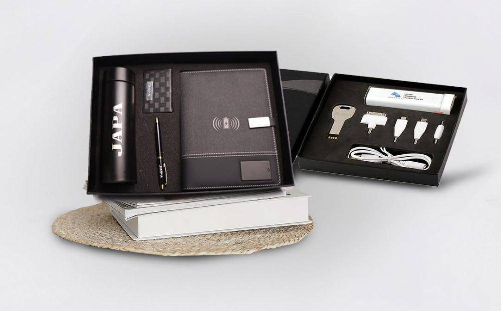 Hampers tech (instagram.com/hervent.co.id)