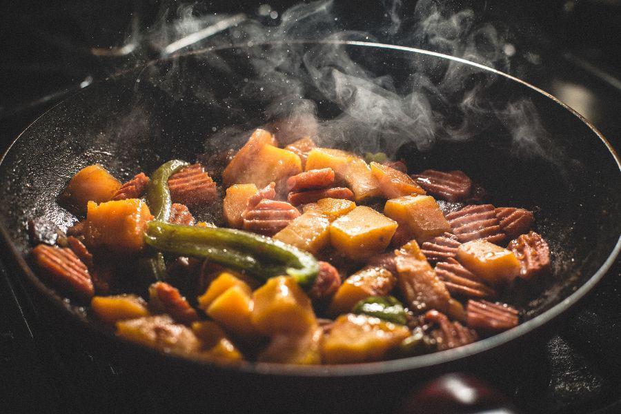 [QUIZ] Dari Protein Favoritmu, Kamu Cocoknya Masak Ini untuk Menu Sahur
